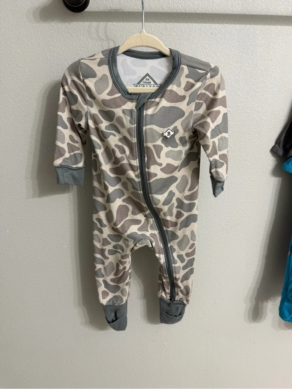 Burlebo Camo Bamboo Footie Pajamas 3-6 months